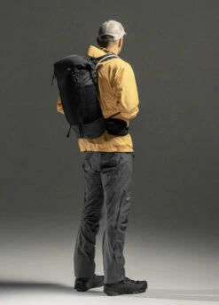 Matador Freerain 28 Waterproof Packable Backpack -Outdoor Utility Shop MAT FR283001BKdet3 20744.1634142026