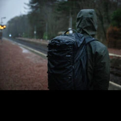 Matador SEG42 Travel Pack -Outdoor Utility Shop MAT SEG42001BKdet8 58894.1601996431