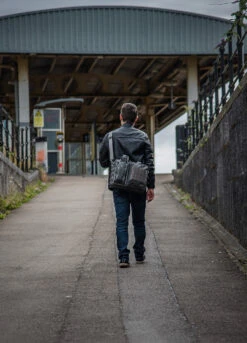 Magforce Recruit Briefcase Waxed Canvas -Outdoor Utility Shop MF W0343 Boutdoor4 34256.1689852909.1280.1280 87622.1689945535