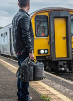 Magforce Recruit Briefcase Waxed Canvas -Outdoor Utility Shop MF W0343 Boutdoor8 58068.1689852909.1280.1280 36970.1689945535