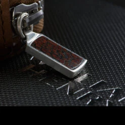 William Henry Bourbon Zip Bi-Fold -Outdoor Utility Shop WH ZBF HAR BRN DBdet2 11424.1625055544.1280.1280 65336.1625055564