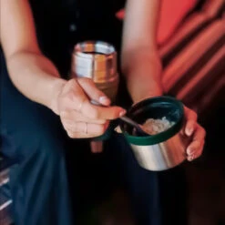 Stanley Classic Legendary Food Jar 0.7L -Outdoor Utility Shop flask2 75819.1692197854.1280.1280 06749.1692781865