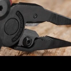 Leatherman Signal Black Red -Outdoor Utility Shop wit lt700rddet7 84822.1587418822